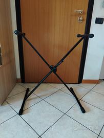 Supporto per tastiera musicale 