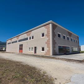 Capannone commerciale/artigianale, varie metrature