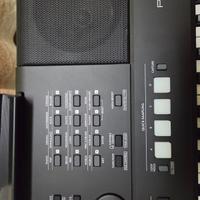 YAMAHA PSR-E473 tastiera musicale