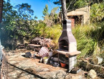 Terreno con prefabbricato a Pergusa