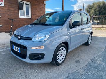 FIAT Panda 1.0 FireFly Hybrid NEOPAT. GARANTITA