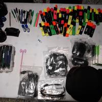 Cancelleria per scuola e ufficio