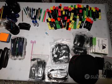 Cancelleria per scuola e ufficio