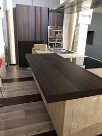 Cucina nuova con isola