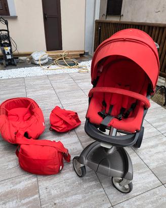Passeggino Stokke con navicella