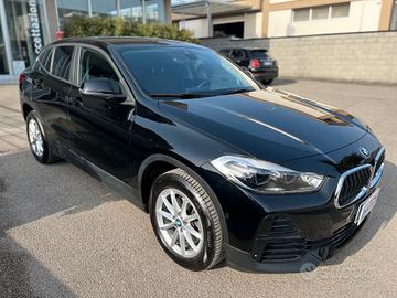 Bmw X2 sdrive18d 150cv Advantage auto LED/NAVI/PDC