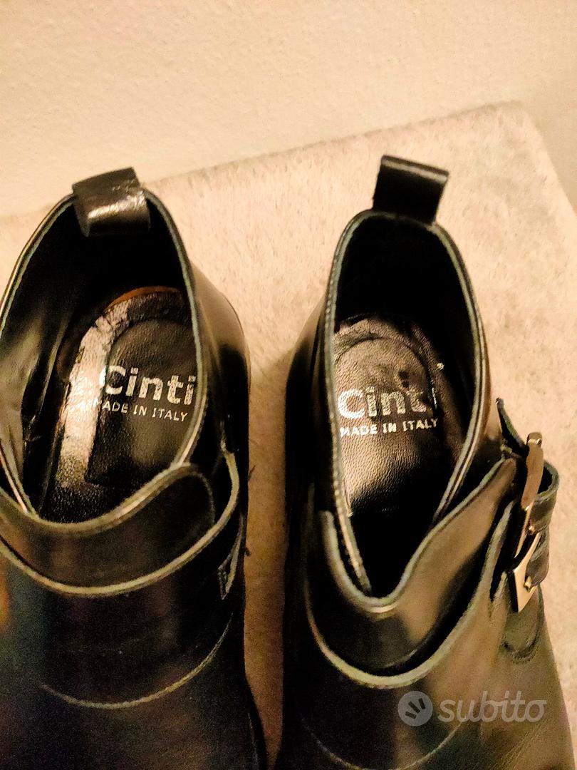 Scarpe Cinti Abbigliamento e Accessori In vendita a Ravenna