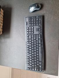 Logitech Mouse e Keyboard Wireless