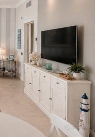 Credenza in legno