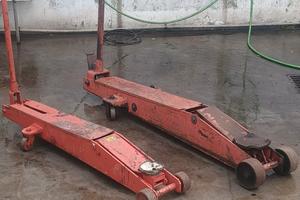 cric idraulico professionale martinetti  Crik