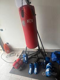 Piantana +sacco+kit completo