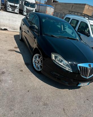 Lancia delta in perfette condizioni
