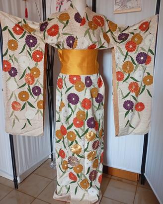 kimono Furisode giapponese antico in seta 