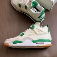 Jordan 4 Retro SB verde pino taglia 40