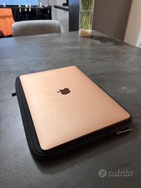 Macbook air M1 256 giga ssd