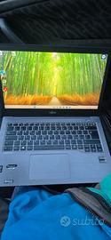 computer portatile 14" con Intel i7
