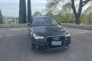 Audi A1 Sportback S line 1.6 TDI 2014