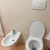 Sanitari sospesi e lavandino