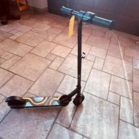 Monopattino elettrico Fanttik ride c9