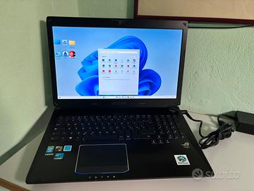 Pc Asus 28 gb ram ssd 250 +Hd 700gb