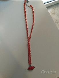 Collana bocca rossa