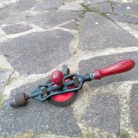 trapano a mano vintage 