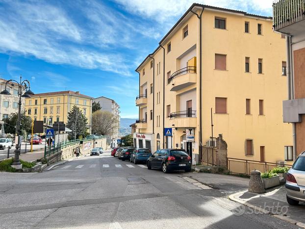 Appartamento Panoramico e Luminoso Viale Marconi