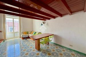 2 LOCALI A ISCHIA