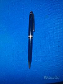 Penna a sfera Montblanc Meisterstuck