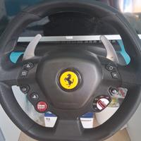 volante thrustmaster Ferrari t80