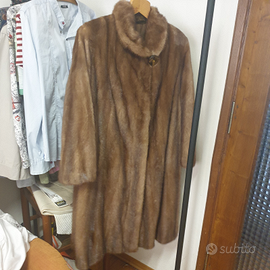 Cappotto di visone naturale
