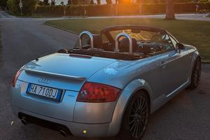 Audi TT Roadster 1.8 quattro 225 ASI