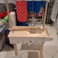 Carretto dei gelati in legno