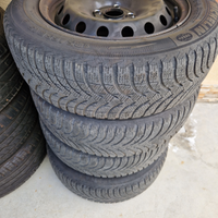 Set cerchi ferro 15"con gomme grande punto corsa