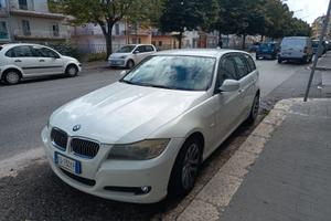 BMW  320 Turing