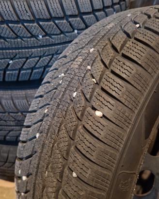 Gomme invernali 205/55 R16 con cerchio