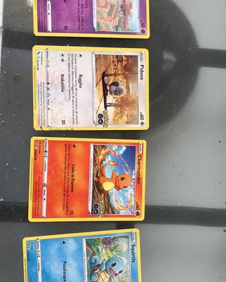 Carte pokemon da collezione
