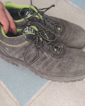 Scarpe antinfortunistiche COFRA n. 42