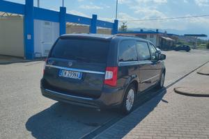  lancia Voyager 