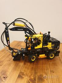 LegoTechnic Volvo EW160E
