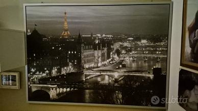 Quadro IKEA con panorama di Parigi