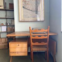 Scrivania in legno anni 1950