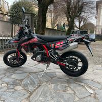 Moto Swm SM 125 R 2021
