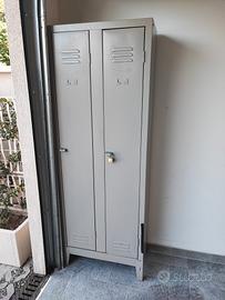armadietto doppio in ferro