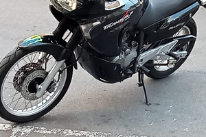 Honda Transalp 650 anno 2001