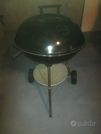 BARBECUE  a Carbone “Compact Kettle” 47 cm.