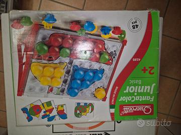 Gioco con chiodoni per bambini da 2+