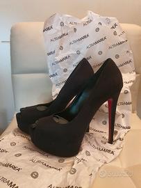 Décolleté open toe