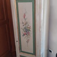 Armadietto stile Trentino