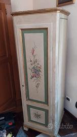 Armadietto stile Trentino